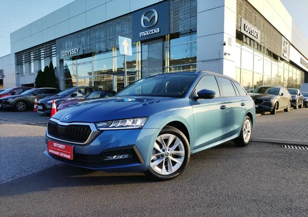 skoda octavia Skoda Octavia cena 105900 przebieg: 53800, rok produkcji 2021 z Chmielnik